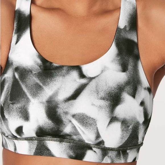 lululemon athletica Other - EUC Lululemon Invigorate Bra